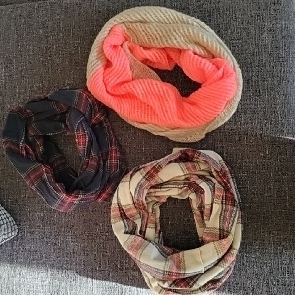 Aldo - Infinity Scarves x 3